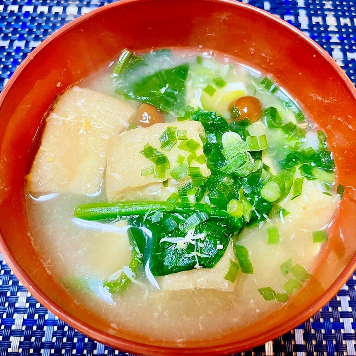 鍋だけの簡単調理!ほうれん草卵とじ味噌汁